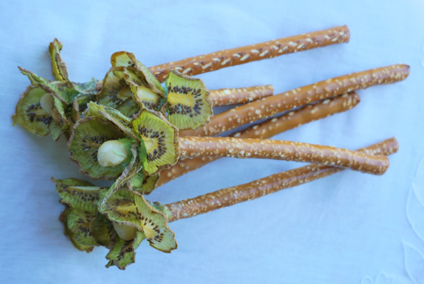 Kiwi Flower Bouquet — 6
