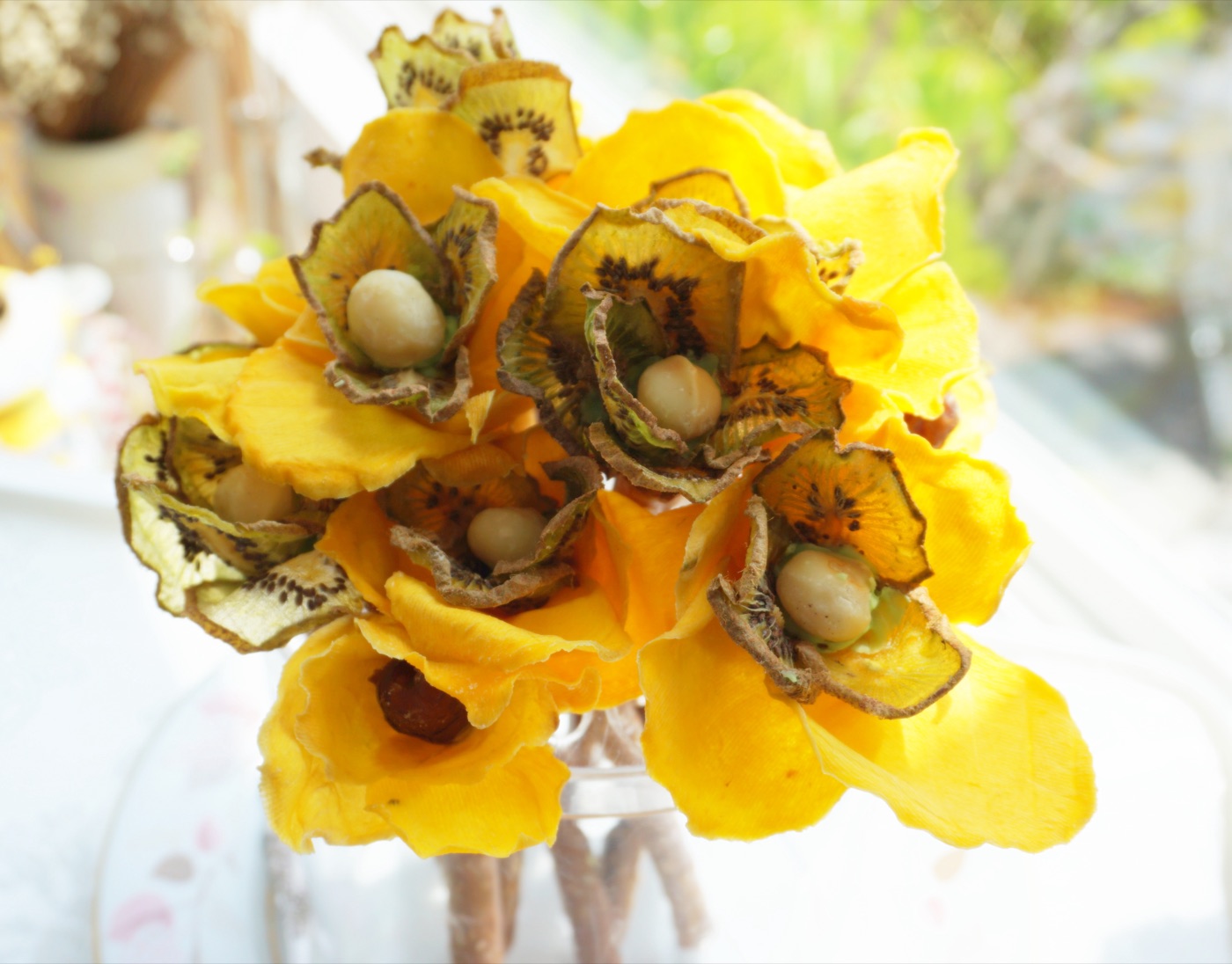 Mango & Kiwi Rose Bouquet — 4