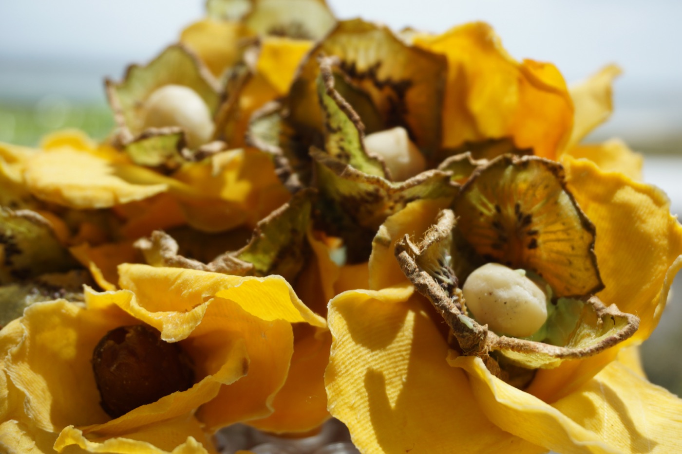 Mango & Kiwi Rose Bouquet — 7